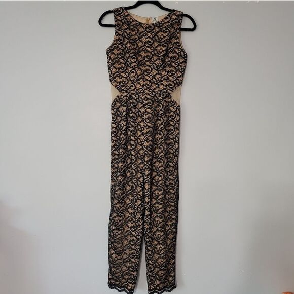 Vone lace sleeveless jumpsuit - Picture 3 of 17